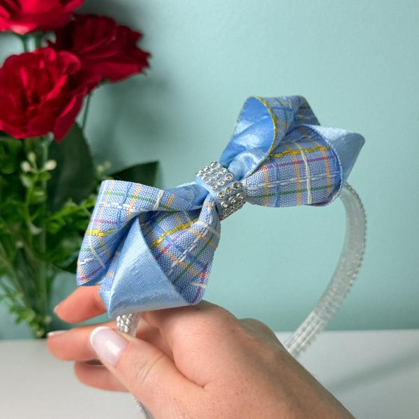 Tiara Laço Encanto Azul Bebê